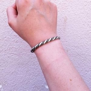 VINTAGE HEFTY MEXICAN SILVER ROPE CUFF